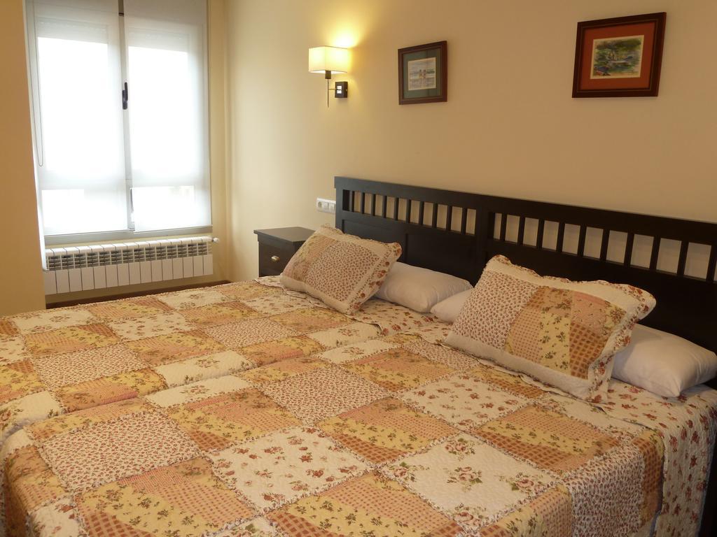 Apartamentos Arcos Del Esva Луарка Екстер'єр фото