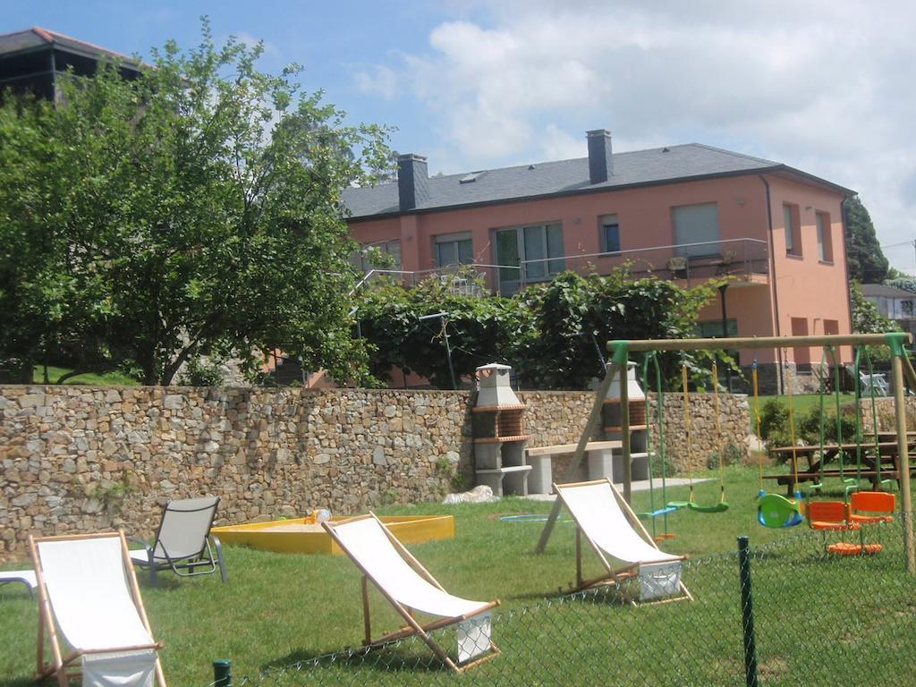 Apartamentos Arcos Del Esva Луарка Екстер'єр фото